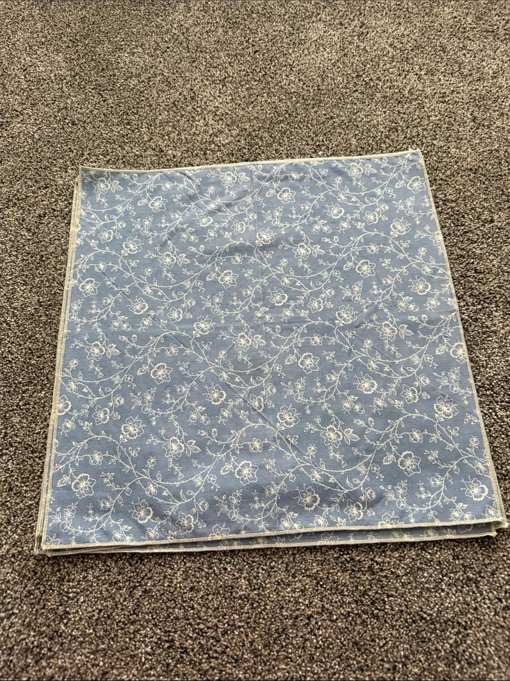 Set of 8 Vintage Blue Floral Cloth Dinner Napkins Cottage Farmhouse